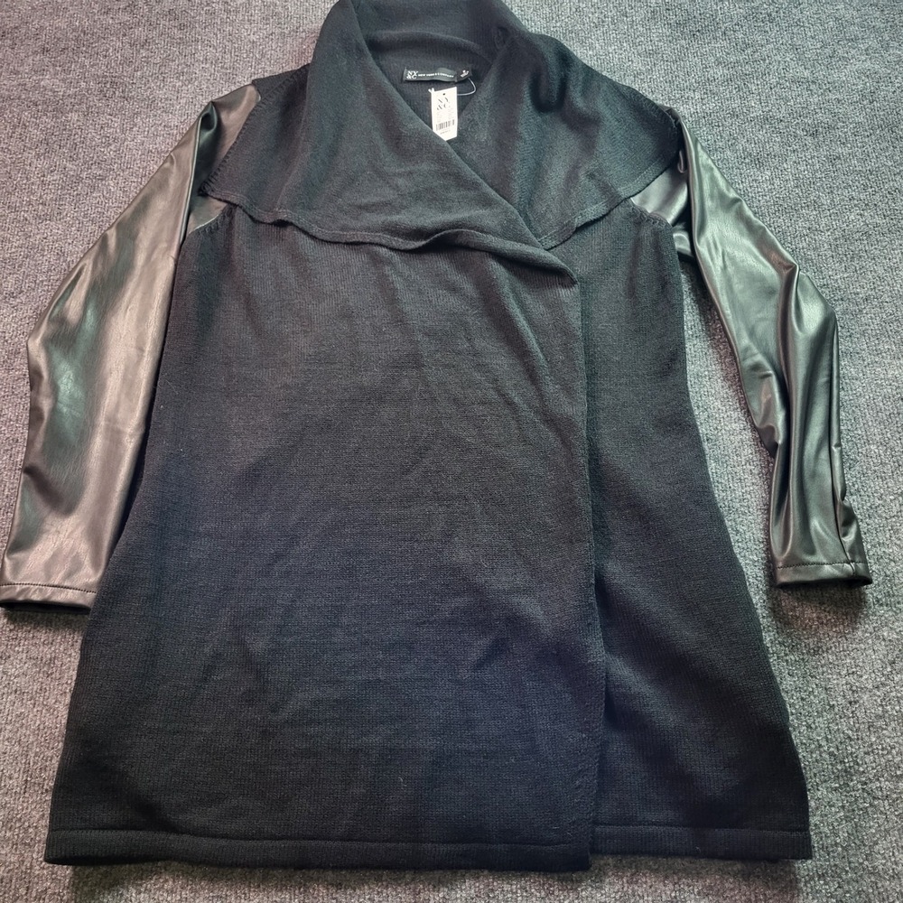NY and Company Womens Black Faux Leather Sleeve Cardigan‎ Sweater Size Small